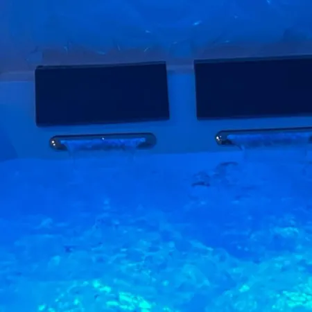 L'eden - Jacuzzi - Saint-etienne *